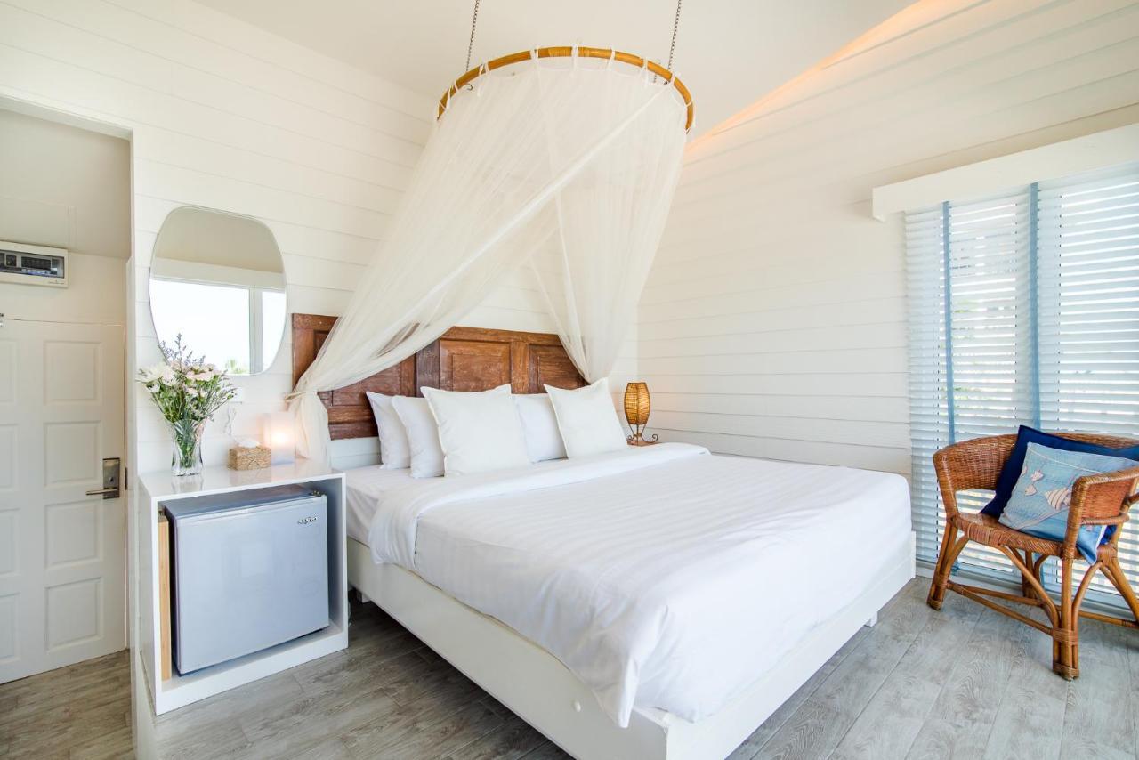 Baan Kangmung Hua Hin On The Beach Екстериор снимка